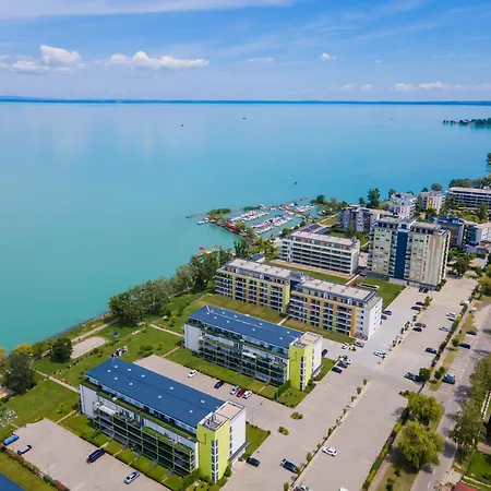 Silver Wave Apartman Siofok Exterior photo
